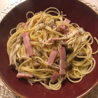 しめじとベーコンの和風パスタ